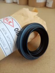 Oil seal  HTC9L 34x57x9/15.5 L NBR WLK/TW, for front half axle of TOYOTA  90311-34043,90311-34036