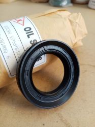 Oil seal  HTC9R 44x74x11/17 R NBR WLK/TW , за диференциал на TOYOTA 90311-44007    