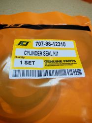 Blucket Lift Cylinder Seal Kit  707-98-12310 for  KOMATSU exkavators  