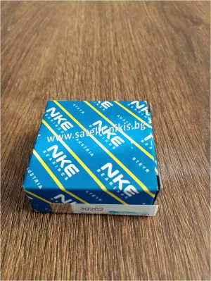 Bearing 30202 NKE
