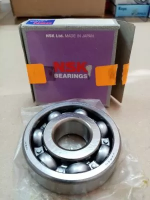 Лагер B22-19 C3**UR  ( 22x62x17 ) NSK / JAPAN , ръчна скоростна кутия на NISSAN