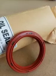 Oil seal  HTCA9L 38x50x7.4/8.1 L Silicone WLK/TW , for crankshafto of HONDA 91212-PR3-003  