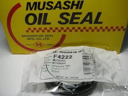 Семеринг UES-89 41x61x11.5/11 W NBR Musashi F4222, преден диференциал на  Mitsubishi OEM MD758763