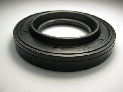 Oil seal (1) 39x76.5x10.5/14 NBR,  wheel hub rear of  Hyundai ОЕМ 52820-4B100