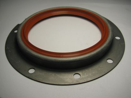 Oil seal UDS-5S (2) 100x124/158x15 L Silicone Семеринг  UDS-5S (2) 100x124/158x15 L Silicone  колянов вал на   Mitsubishi Fuso Canter OEM ME 011867