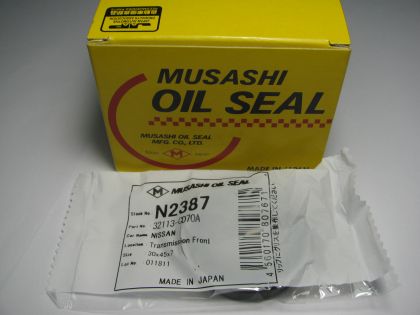 Семеринг AS 30x45x7 R NBR Musashi N2387, скоростна кутия (първичен вал) на Nissan OEM 32113-CD70A