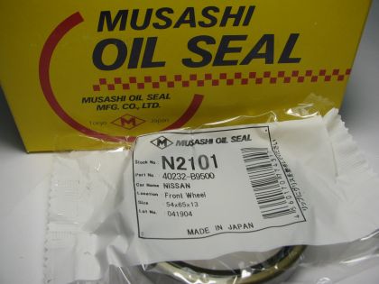 Семеринг BS 54x65x13 NBR Musashi N2101, предна главина на Nissan OEM 40232-B9500