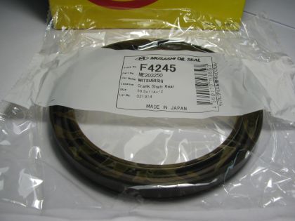 Oil seal  AS 90.5x114x12 L-left helix,  Viton Musashi F4245, crankshaft rear of на Mitsubishi  ОЕМ ME203250