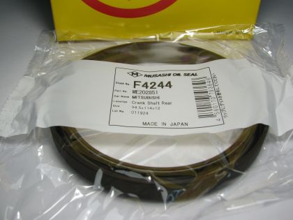 AS 94.5x114x12 L-left helix ,  Viton Musashi F4244, crankshaft rear of Mitsubishi Pajero II  OEM ME202851