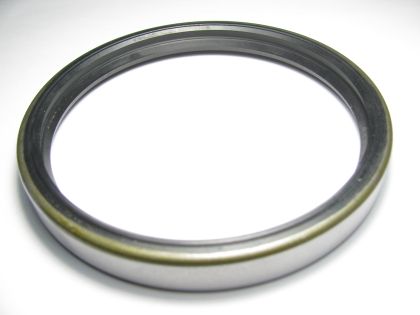 Oil seal UDS-3 (213) 102x116x14 NBR, front wheel hub of MITSUBISHI MH 034085, F4021