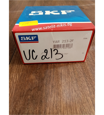 Radial insert ball bearing YAR 213-2F SKF  (UC213)