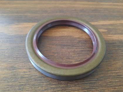 Oil seal BS 57.15x76.2x9.53 Viton