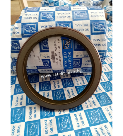 Oil seal C  (371) 111.13x136.53x14.3 Viton SOG/TW