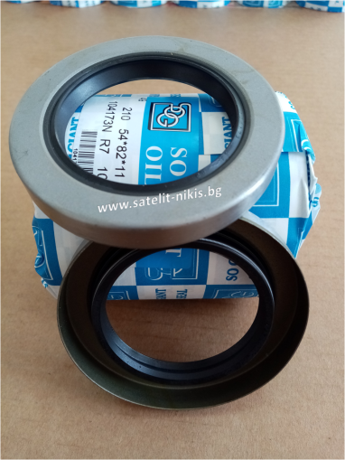 Oil seal  BS (210) 54x82x11 NBR SOG/TW