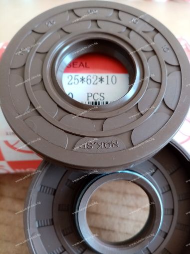 Oil seal  АS 25x62x10 Viton NQK.SF/China