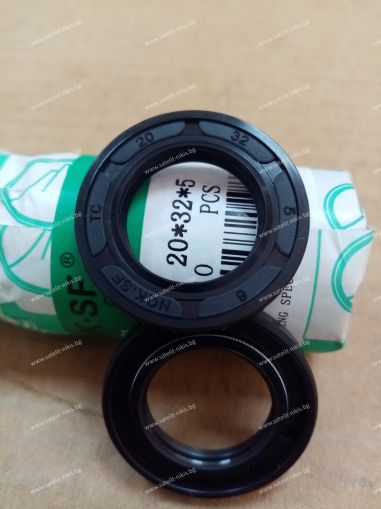 Oil seal  AS 20x32x5 NBR NQK.SF /China