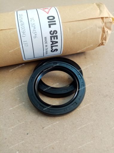 Oil seal AS 32x45x6 NBR  WLK/TW , for starter of YANMAR TS155,TS155C,TS230