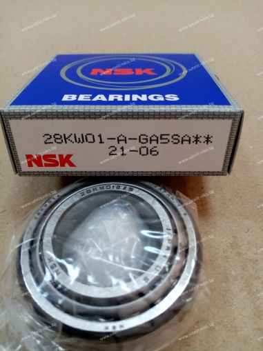 Bearing 28 KW01 A-GA5SA ( 28X50.252X14.224/17 ) NSK/Japan, for rear wheel hub of MITSUBISHI MB584761, MB242820