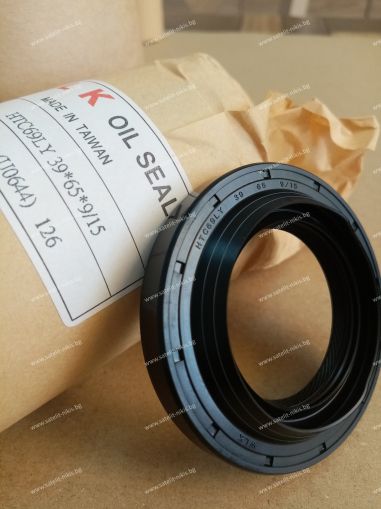 Семеринг HTC69LY 39x65x9/15 L NBR WLK/TW, за скоростна кутия на DAIHATSU 90043-11316-000 ,TOYOTA 90043-11316 