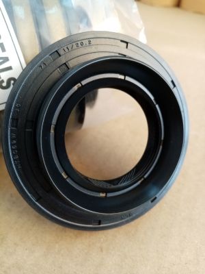 Семеринг HTBC69W 35x71x11/20.2 NBR  WLK/TW , за скоростна кутия на  Ford, Chevrolet, Lincoln, GMC ,Buick , Cadillac,  Saturn ,Pontiac,Mercury 7T4Z1177B ,7T4Z1177C