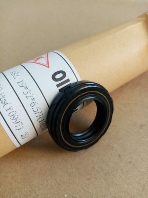 Oil seal  ISZ 19x32x6.5/7 NBR90  WLK/TW , for steering of LEXUS,TOYOTA  90311-19010
