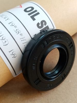 Oil seal  TC4Y 19x38x7/7.5 NBR90  WLK/TW , for steering of TOYOTA  90311-19007