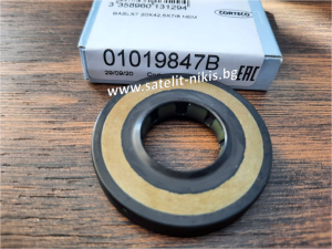 CORTECO  01019847B  BASLX7 Simmerring  (ASW)  20x42.5x7/8 HNBR, за кормилно управление   