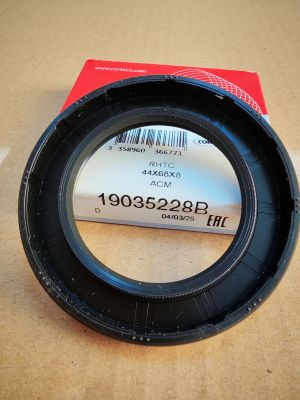 Oil seal RHTC 44x68x8 R ACM 19035228B CORTECO , for transmission of HONDA 91207P7Z003