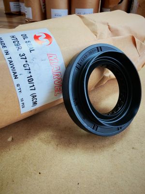 СЕМЕРИНГ  HTC9R 37x67x10/17 ACM MARVEL/TW , за скоростна  кутия на HYUNDAI, KIA 45245-3B310   