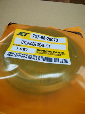 Boom Cylinder Seal Kit 707-98-26070 for  KOMATSU excavators