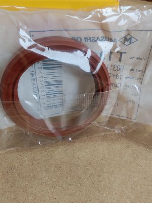Oil seal  UE (AS) 38x50x10 R  Brown Silicome Musashi/Japan , for camshaft (front side) на  TOYOTA 90311-38051,T1315 