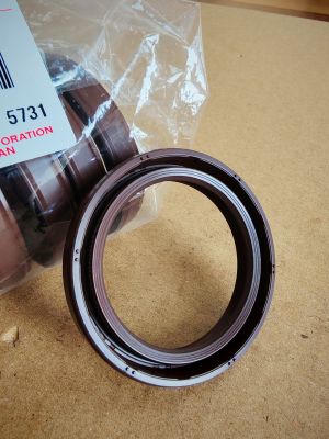 Семеринг TC (AS) 38x50x8 R FPM TOYOTA MOTOR CORPORATION/Japan , за колянов вал на TOYOTA 90311-38059   