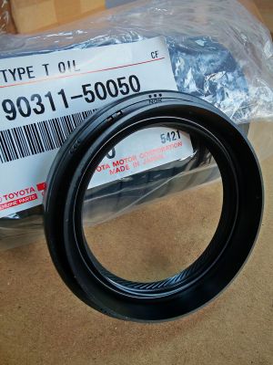 Oil seal  TC9 (UES-9) 50x68x10/16.5 L NBR TOYOTA MOTOR CORPORATION/Japan , for drive shaft,transmission of TOYOTA 90311-50050 ,T1426   