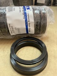 Комлект хидравличен уплътнител за прът IUY 50x63x13 NBR85 + PA(Polyamide) + MoS₂+Y7116 WYS/Korea, до 300 bar, Komatsu 707-51-50030, 707-51-50211