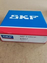 Bearing  6307  ( 35x80x21 ) SKF/Sweden , MASSEY FERGUSON RO1121A, AC1163, RO1121, 339436X1, 994010038 ,NEW HOLLAND 45160, 210048, 42449 ,CASE 40011, 235930.0 ,JOHN DEERE JD8518, 30080, JD8518E, LY20215A, 31964, CBT 2501201054, 250120154 ,VALTRA LA1211 ,ZF