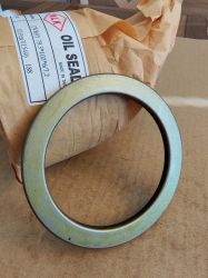 Oil seal  OVB9Y 79.3x102x6/7.2 NBR WLK/TW , for front wheel hub of KIA OK081-33066B