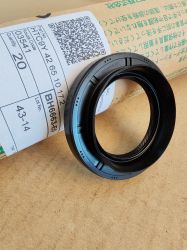 Семеринг HTC9Y (UES-9) 42x65x10/17.2 L ACM  NOK/Japan, за задна полуос на LEXUS,TOYOTA 90311-42038   