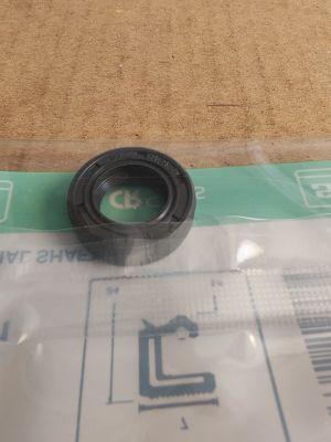 СЕМЕРИНГ HMSA10 RG (ASW) 14x24x7 SKF/Sweden