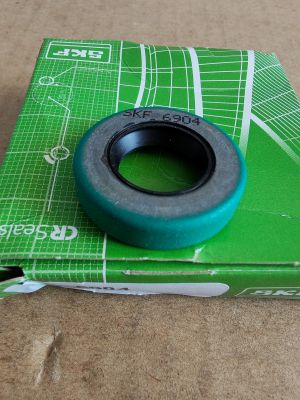 СЕМЕРИНГ CRWA1 (BS) 15.88x28.55x6.35 NBR 6904 SKF