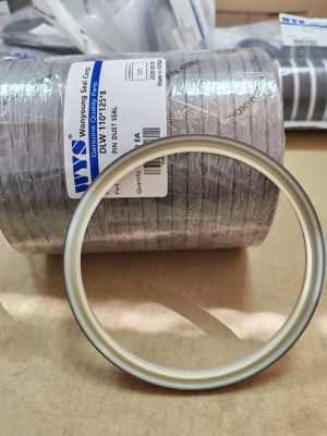 Метален чистач DLW 110x125x8 PU95 + студеновалцувана стомана WYS, HITACHI 4085479,KOMATSU 421-09-11320