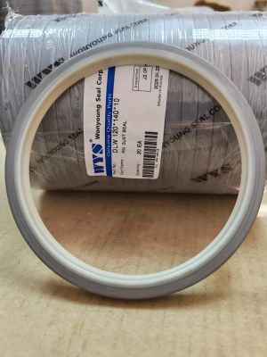 Метален чистач DLW 120x140x10 PU95 + студеновалцувана стомана WYS , HITACHI 4083971,VOLVO 2046-01740