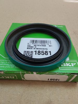 Oil seal CRWA1R (BS) 47.63x66.624x7.95 NBR 18581 SKF