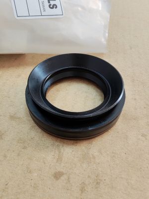 Семеринг TBC9 39x60x10.3/17.5 NBR75 WLK/TW , за диференциал на NISSAN 38342-EA000   