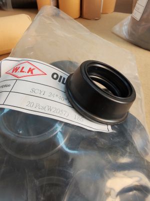 Solenoid valve seal  SCYI 24x40x7.3/15.5 NBR75 WLK/TW , MG 12593717   