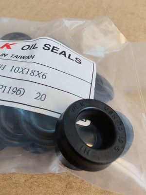 Hydraulic piston and rod seal USH  10x18x6 NBR90 WLK до 210 bar WLK/TW